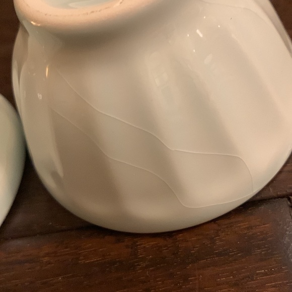 Set of 2 Latte Mini Biscuit Bowls from Anthropologie in light blue - Picture 4 of 6